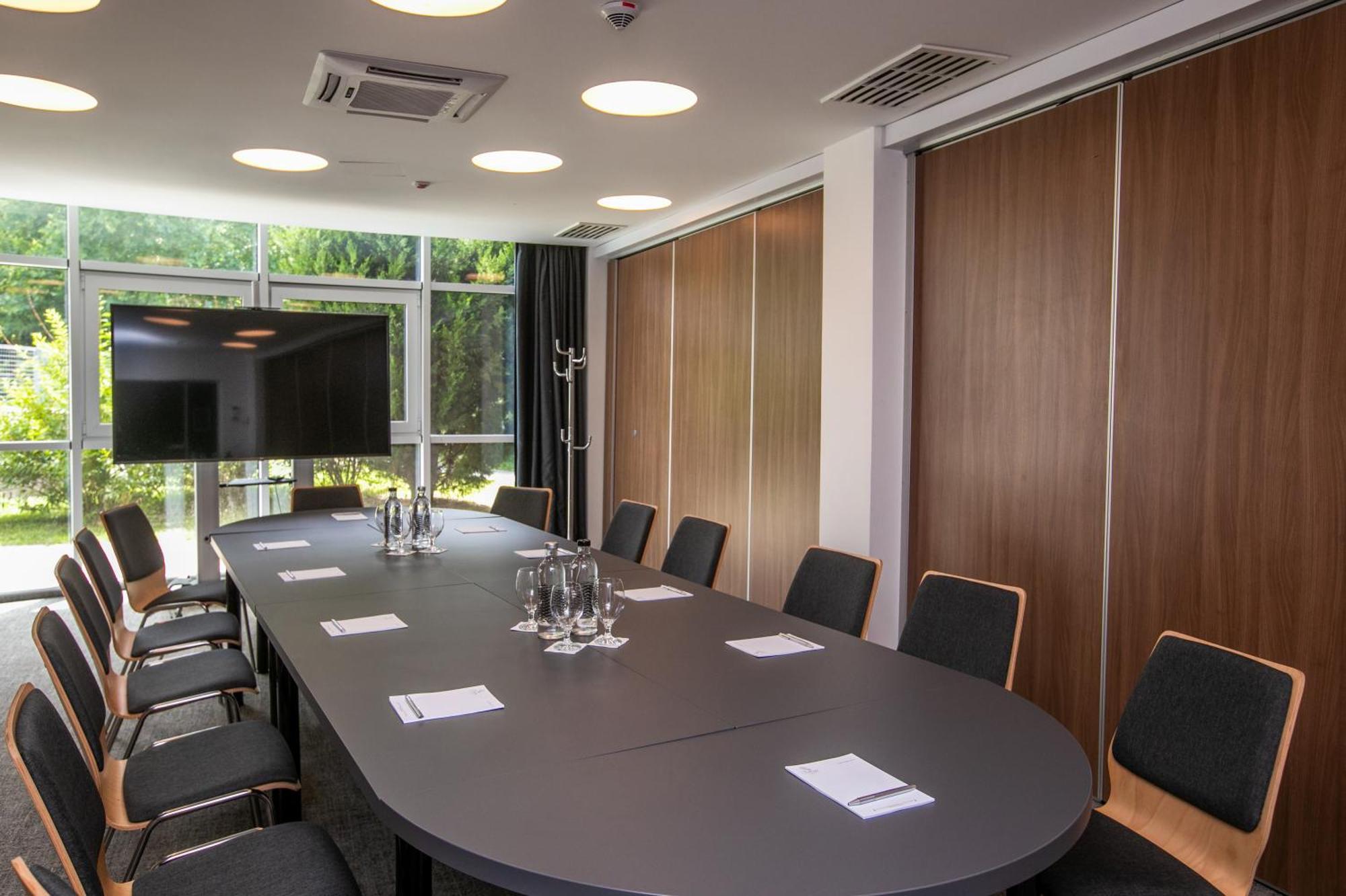 Ambient & Thermal Hotel 4*
