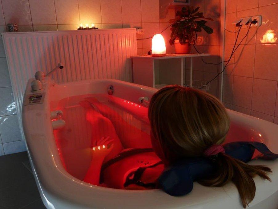 Ambient & Thermal Hotel